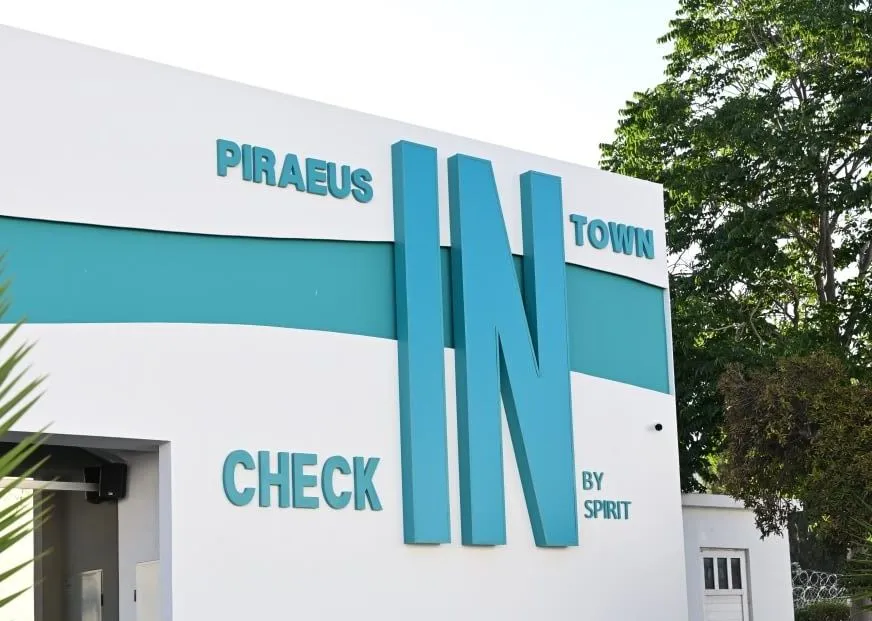 In Town baggage drop off point for El Venizelos Airport travelers