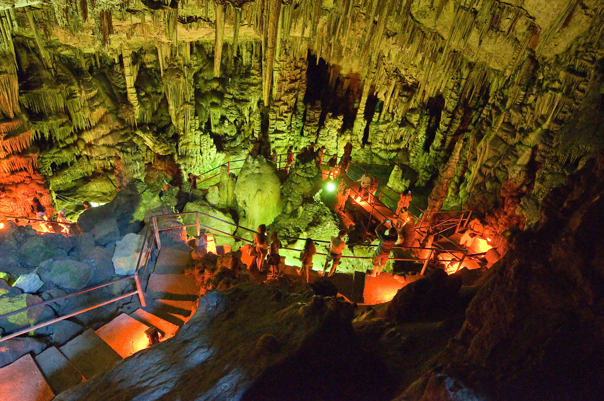 Dikteon Andron-Höhle